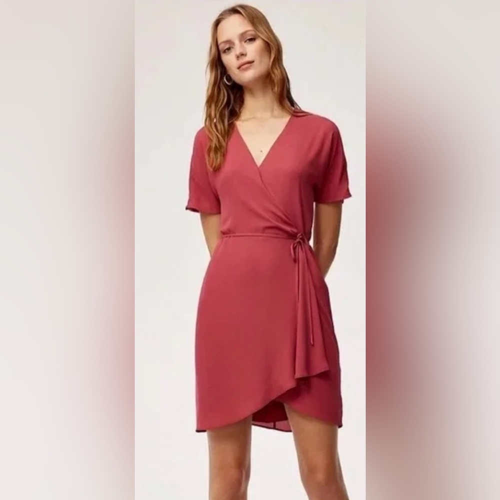 Aritzia Babaton Mini Wrap Dress Women's Size XS Pink Cap Sleeve Lined Flowy